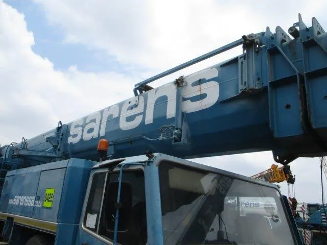 LIEBHERR LTM1120 – K8425